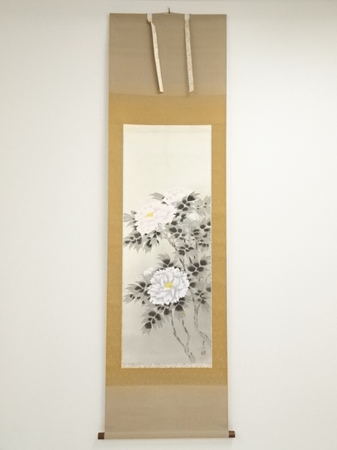 JAPANESE HANGING SCROLL / HAND PAINTED / PEONY